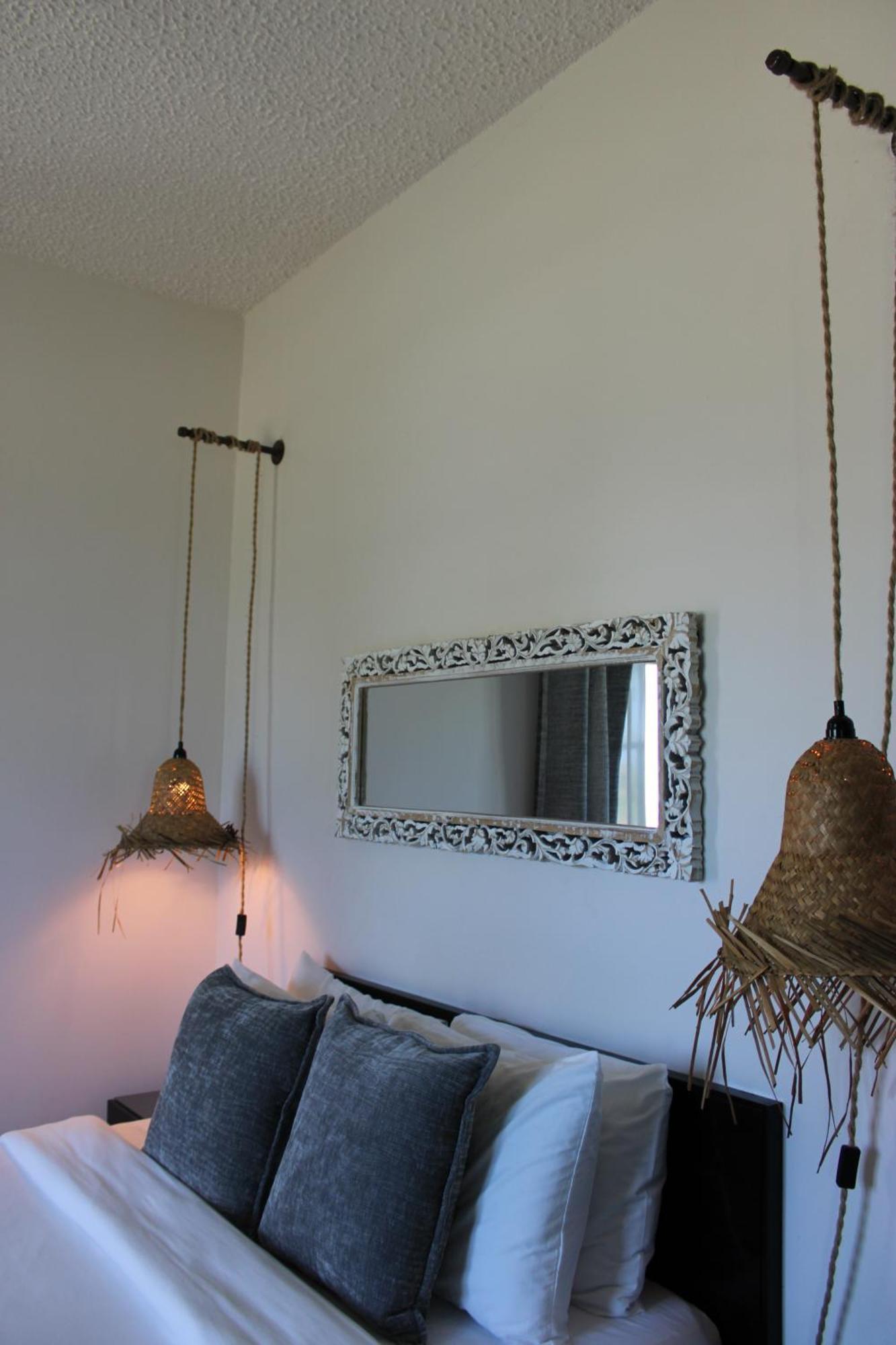 Numero Uno Beach Apartments 산후안 외부 사진